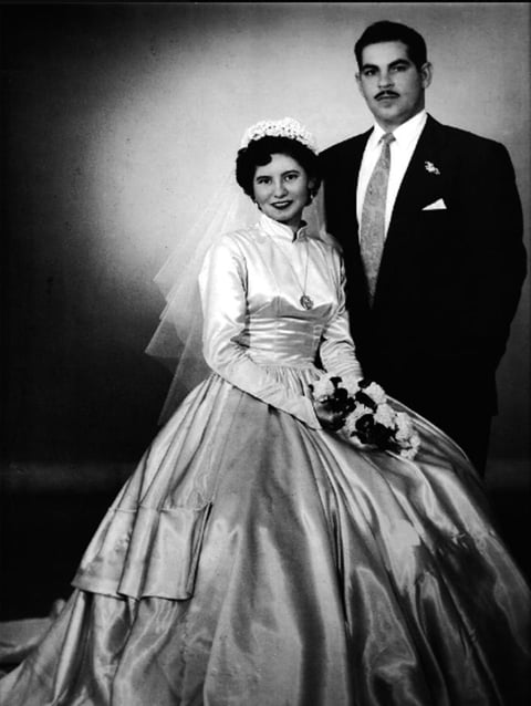 07092014 El 25 de agosto de 1995, a las 21:00 horas, fue inaugurada la Feria y coronada como Reina, Martha Gloria Ãvalos Ortega. La coronaciÃ³n la llevÃ³ a cabo el Gobernador del Estado de Coahuila, Dr. Rogelio Montemayor Segui, y por el Presidente Municipal de TorreÃ³n.