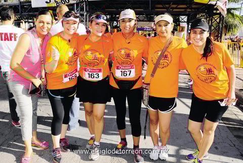 07092014 CORREDORAS.  Vero, Lolis, Mague, Sharo y Bere.