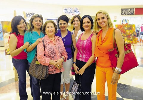 07092014 ENTRE AMIGAS.  Gloria, Titis, Banchis, Anabel, Ely, Yadira y Rebeca.