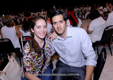 09092014 Lady y Carlos.