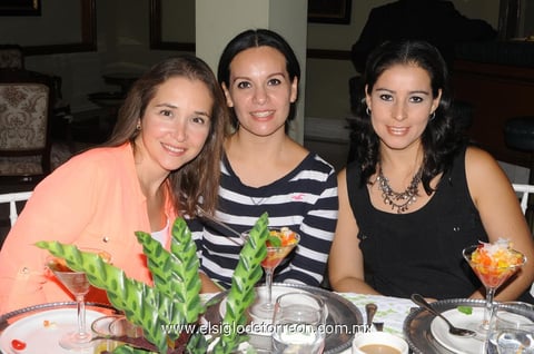 12092014 Mónica, Coco y Nelly.