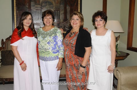 12092014 Lupita H. de Gaucín Vanely, Lety, Lupita y Coco.