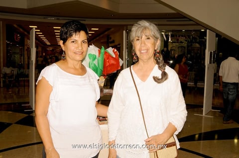 13092014 Patricia Longoria e Irma Hernández.