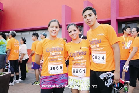 15092014 Rosario, Lily y Brandon.