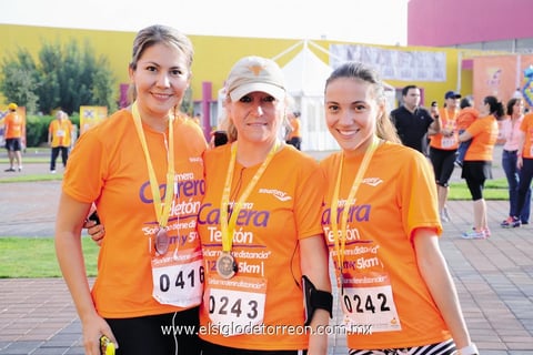 15092014 Evelyn, Edith y Claudia.