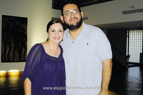 15092014 EN EVENTO CULTURAL.  Brenda y Jacob.