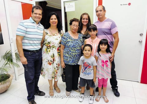 14092014 Rodrigo, Ana Luisa, Pilar, Elena, Ramiro, Magdalena, Juan y Paulina.
