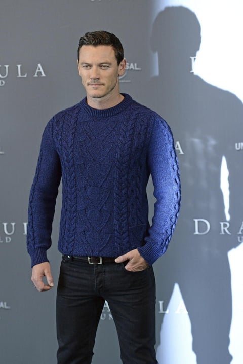 Luke Evans se presentó ante los medios alemanes para promocionar esta nueva cinta sobre Drácula.