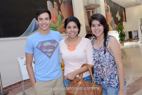 16092014 Miguel Ángel, Damaris y Azalea.