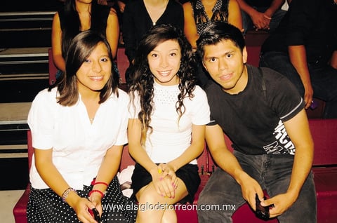 17092014 Virginia Santos Coy, Fátima Ivonne y Víctor Mery.