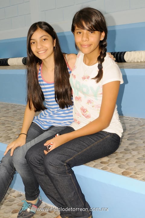19092014 Karina Cueto y Jaqueline Olmos.