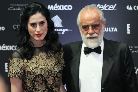 Personajes de la política también asistieron a la gala como Diego Fernández de Cevallos.
