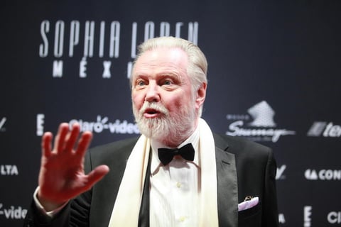 Jon Voight, padre de la también actriz Angelina Jolie, se mostró maravillado por la arquitectura del Museo Soumaya, del que dijo ya le habían platicado.