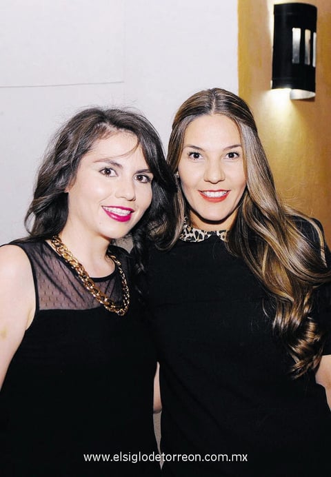 22092014 ASISTEN A CONCIERTO.  Caro y Lety.