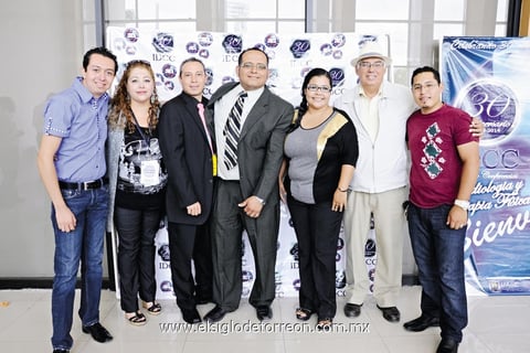 22092014 ASISTEN A CONFERENCIA.  Eduardo, Marisela, Edgar, Eduardo, Isis, Ernesto e Hiram.