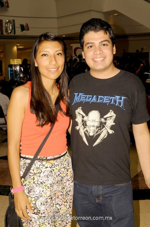 22092014 Guadalupe y Arturo.