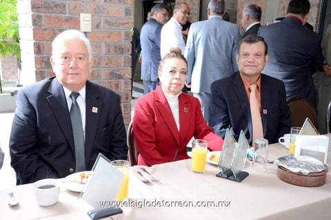 23092014 Jesús Sotomayor, Rosa María Hernández y Juan Manuel Barrera.