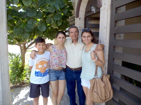 18092014 Alejandra y Laura.