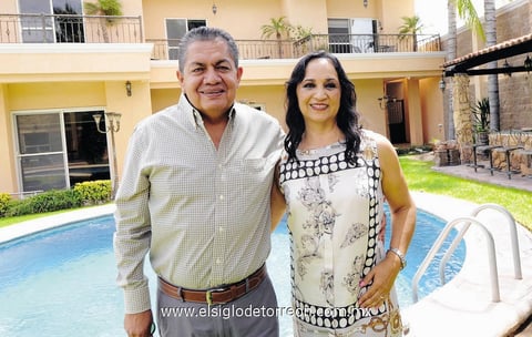 26092014 Eloy y Paty.