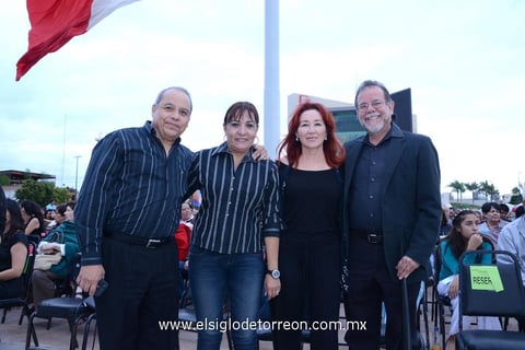 27092014 Jorge Darwich, Olga Goytia, Lulú Cabrales y Manuel Velasco.