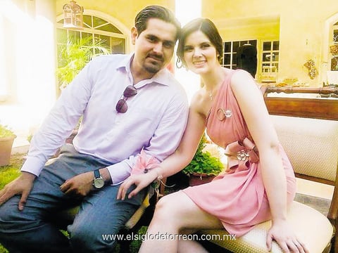 28092014 Guillermo Sajid Saad Márquez y Anaís Trujillo Martínez.