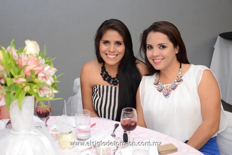 29092014 Cecilia y Mariana.