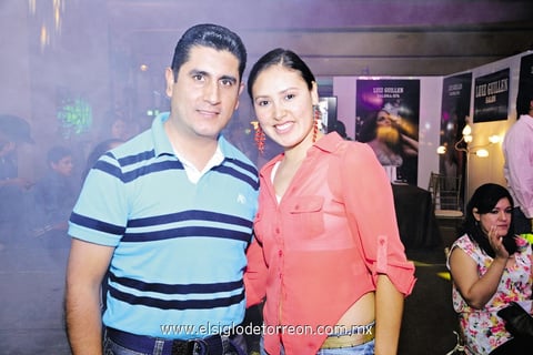 30092014 EN EXPO BODA.  Fernando y Yuliana.