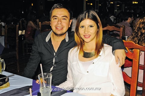 30092014 Iván Banda y Goretti Ávila.
