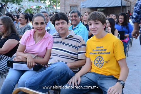 01102014 Sandra, Jesús y Luis.