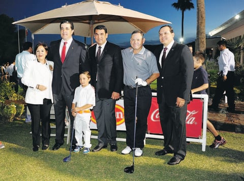 03102014 Martha, Antonio, Mauricio, Arturo, JuliÃ¡n y ToÃ±ito. RubÃ©n, Maribel, OthÃ³n y Gabriel. Vero y Sabrina.