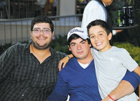 03102014 Alfredo, Antonio y ToÃ±o. En el inicio de la ceremonia. Artemio y RubÃ©n.