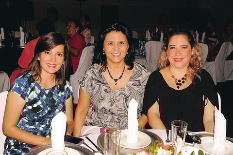 03102014 AÃ­da, Genny y Carmelita. Claudia, Magda y Gaby.