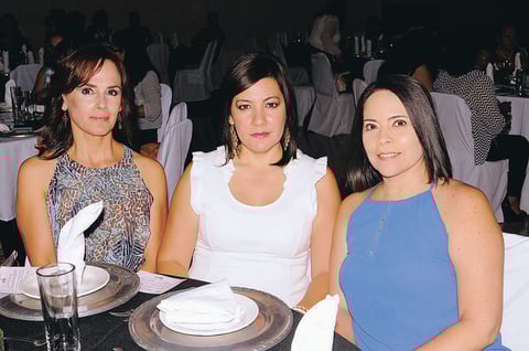 03102014 Bety Escobedo, Nancy Camacho y Nena Ortiz.