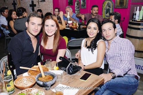 05102014 Cedric, Macarena, Kristel y Eduardo.