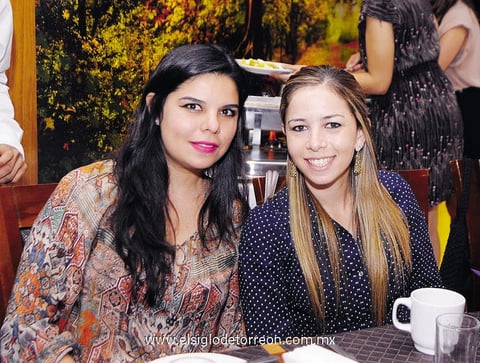 05102014 TARDE DE CAFé.  Mayte y Alejandra.