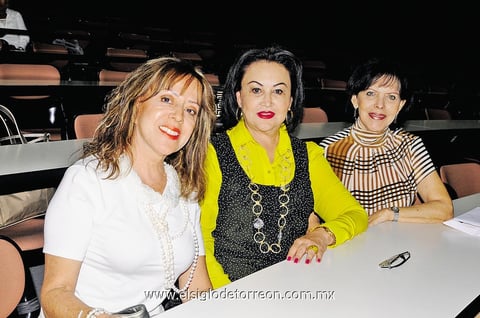 07102014 Mercedes y Gris.