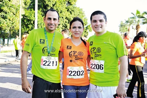 08102014 Juan Pablo, Sofía y Adán.