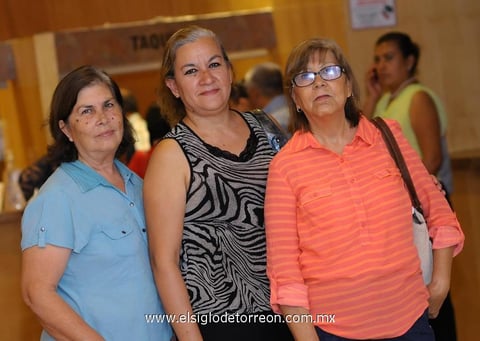 08102014 Rosy, Mary y Yola.