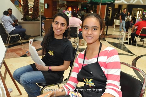 08102014 Fernanda y Marytere.