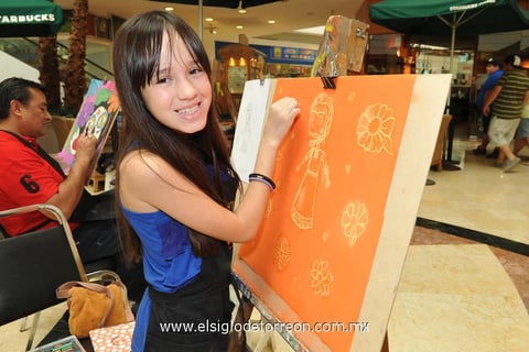 08102014 Integrantes del taller de pintura Colores.