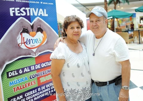 11102014 Leticia y Rafael.