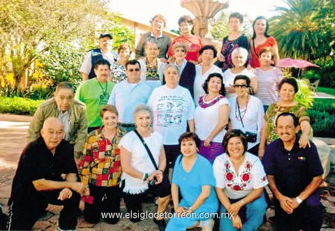 13102014 Grupo de laguneros celebrando en Calvillo, Aguascalientes.