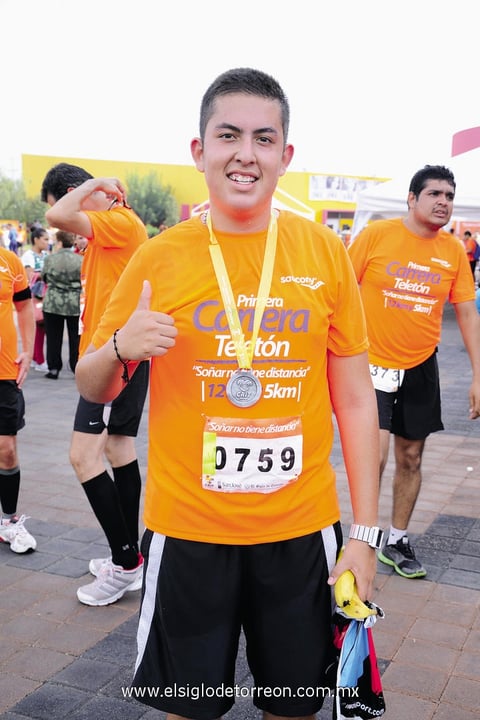 14102014 LOGRA SU OBJETIVO.  Édgar.
