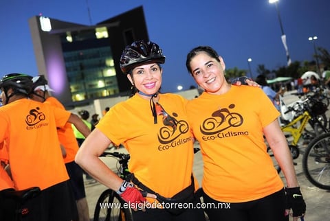 14102014 Yoyis y Sara.