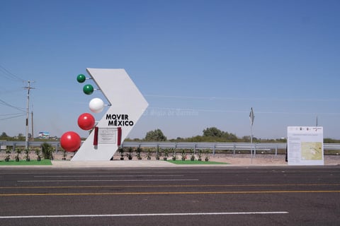 El libramiento de 48 kilomentos inaugurado, tuvo una inversión de más de dos mil 400 millones de pesos.