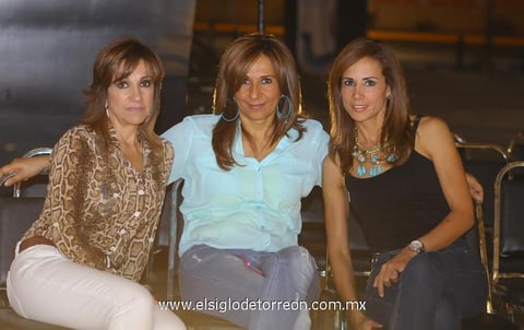 18102014 Dora, Alejandra y Marcela.