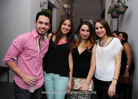 18102014 David, Erandi, Marcela y Fátima.