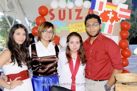 19102014 Sofía Escandón y Ricardo Vázquez.