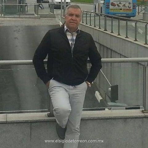 21102014 Sobre lo que lo motiva a ayudar a los necesitados, dice que 'es una obligación que siente en el alma'.