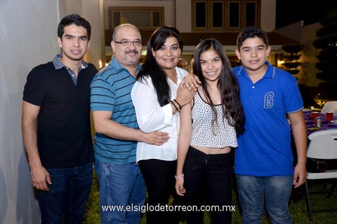 21102014 Fer, Fernando, Adriana, Adriana y Darío.